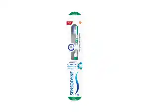 Sensodyne Advance Complete Medium Toothbrush